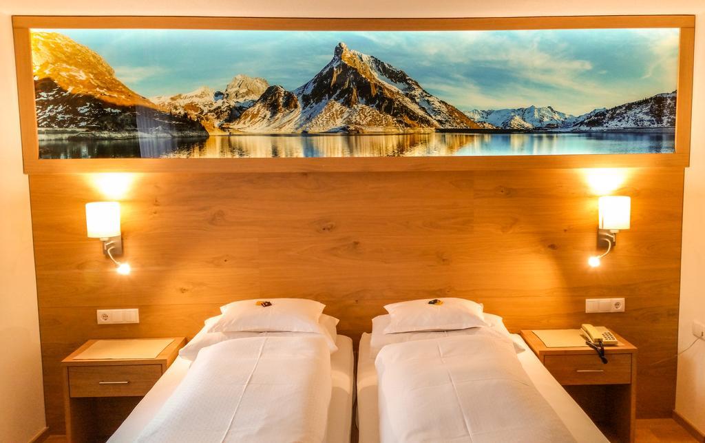 Pension Iris Lech am Arlberg Eksteriør bilde